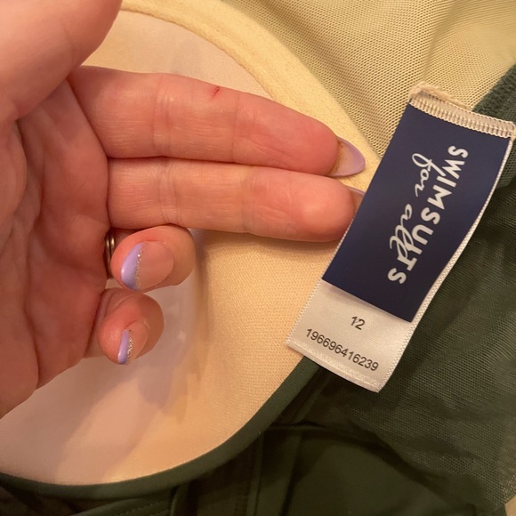 Nwot long sleeve swim - Picture 3 of 3